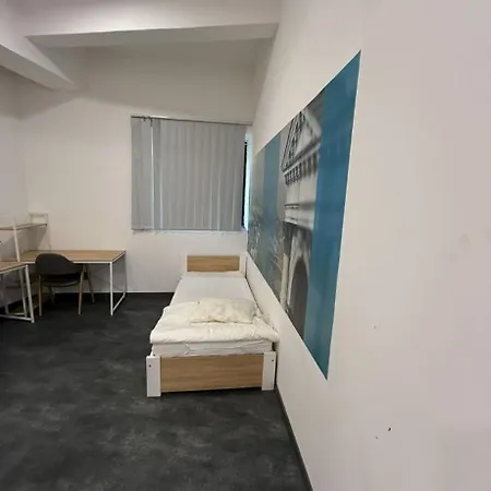 Hostel Orczy